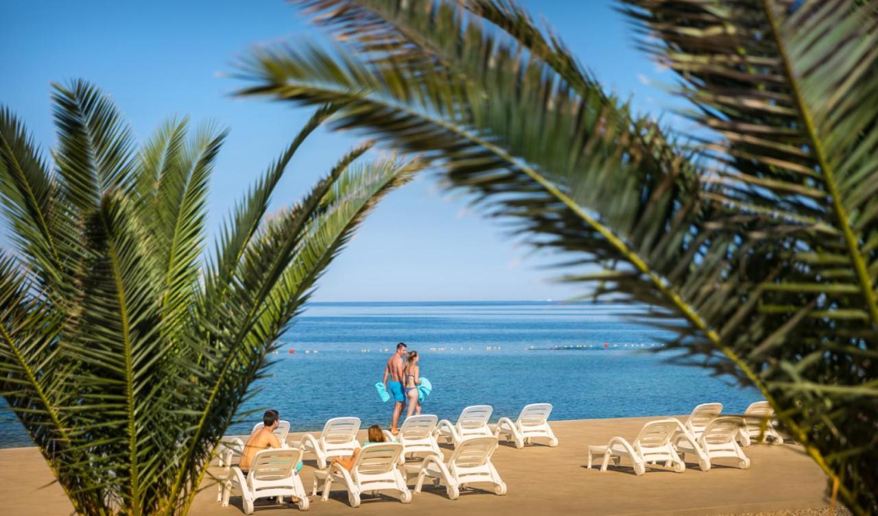 Kompleks wypoczynkowy Sunflower 4*