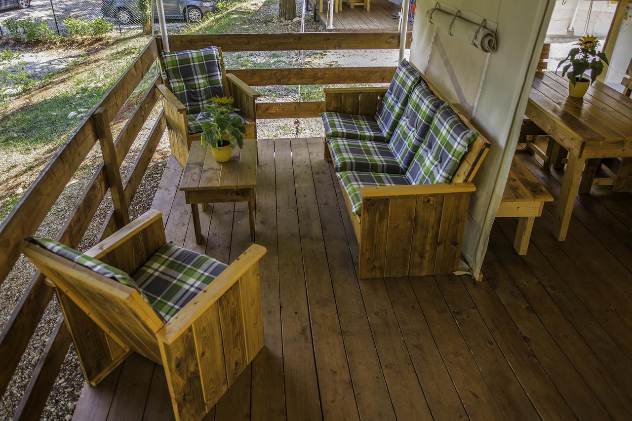 Sunflower Camping 4*